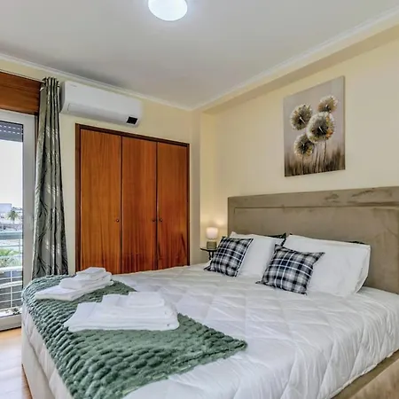 Apartment Fogo Mountain View - 3br, 2wc With Sea Volcano View