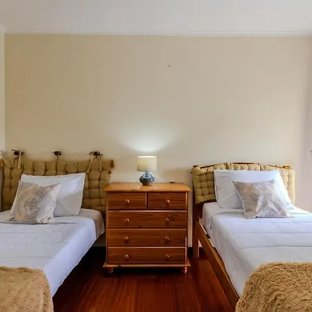 Fogo Mountain View - 3br, 2wc With Sea Volcano View *