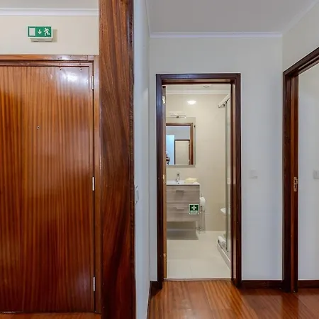Fogo Mountain View - 3br, 2wc With Sea Volcano View