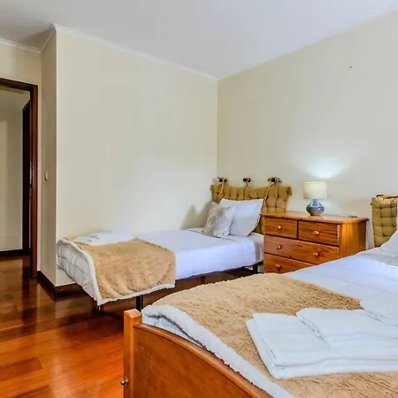Apartment Fogo Mountain View - 3br, 2wc With Sea Volcano View *